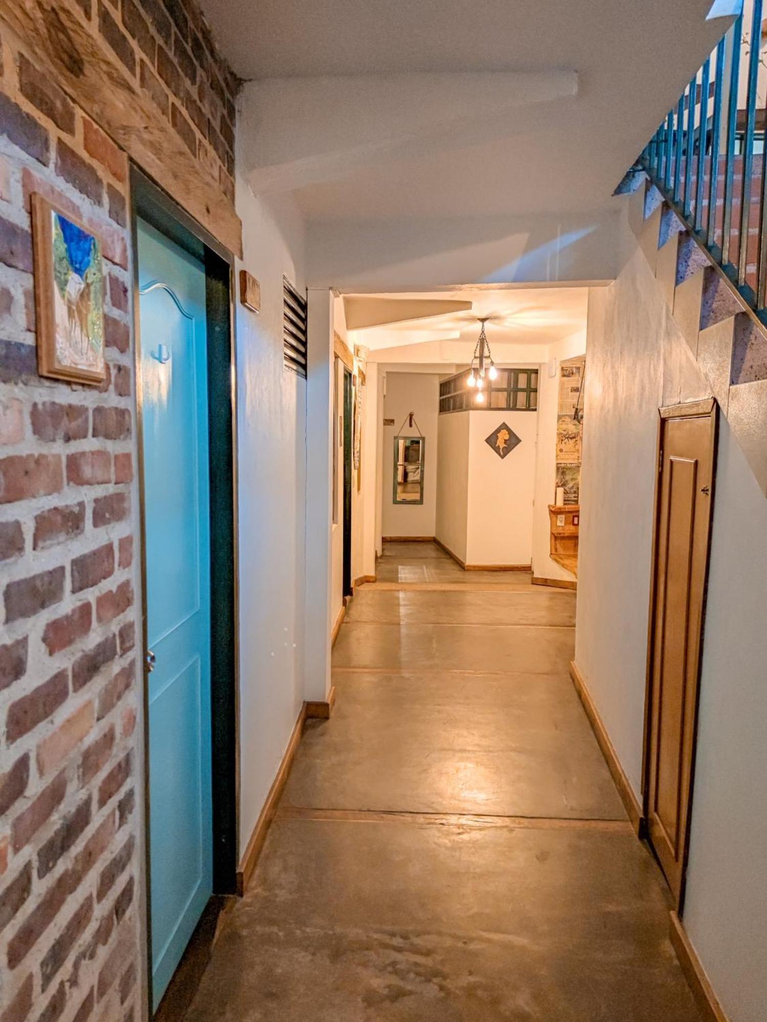 La Rosa Nautica Hostel Гуадуас Екстериор снимка
