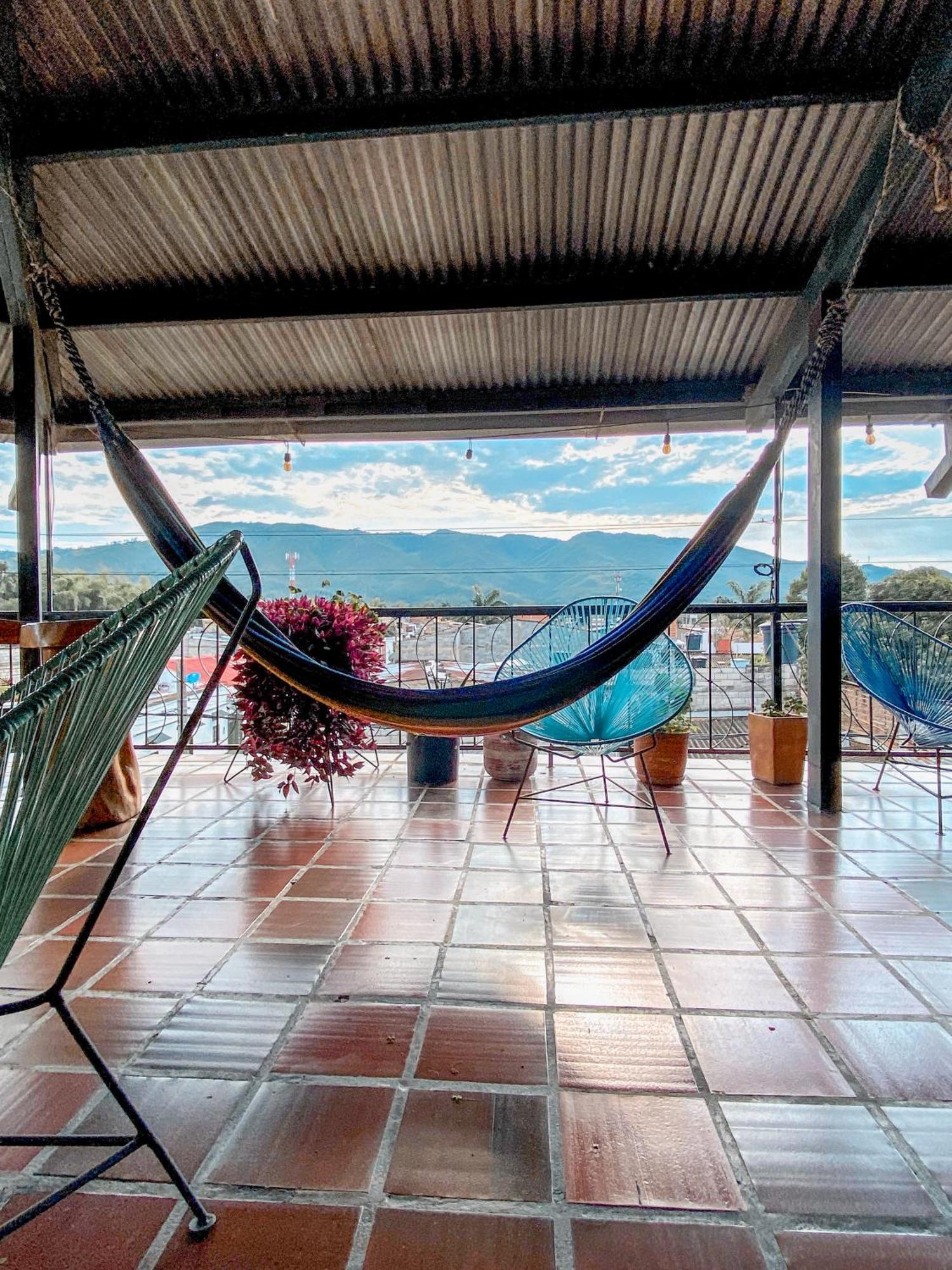 La Rosa Nautica Hostel Гуадуас Екстериор снимка