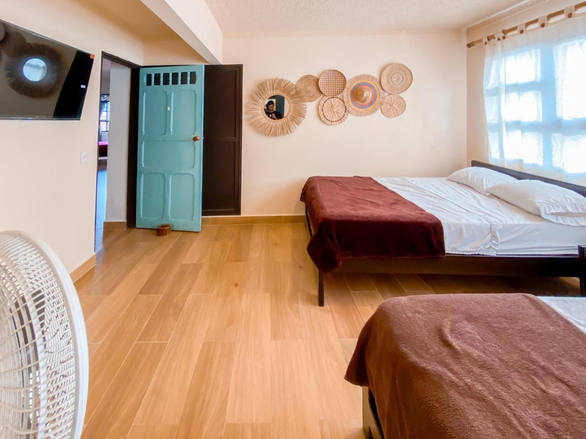 La Rosa Nautica Hostel Гуадуас Стая снимка