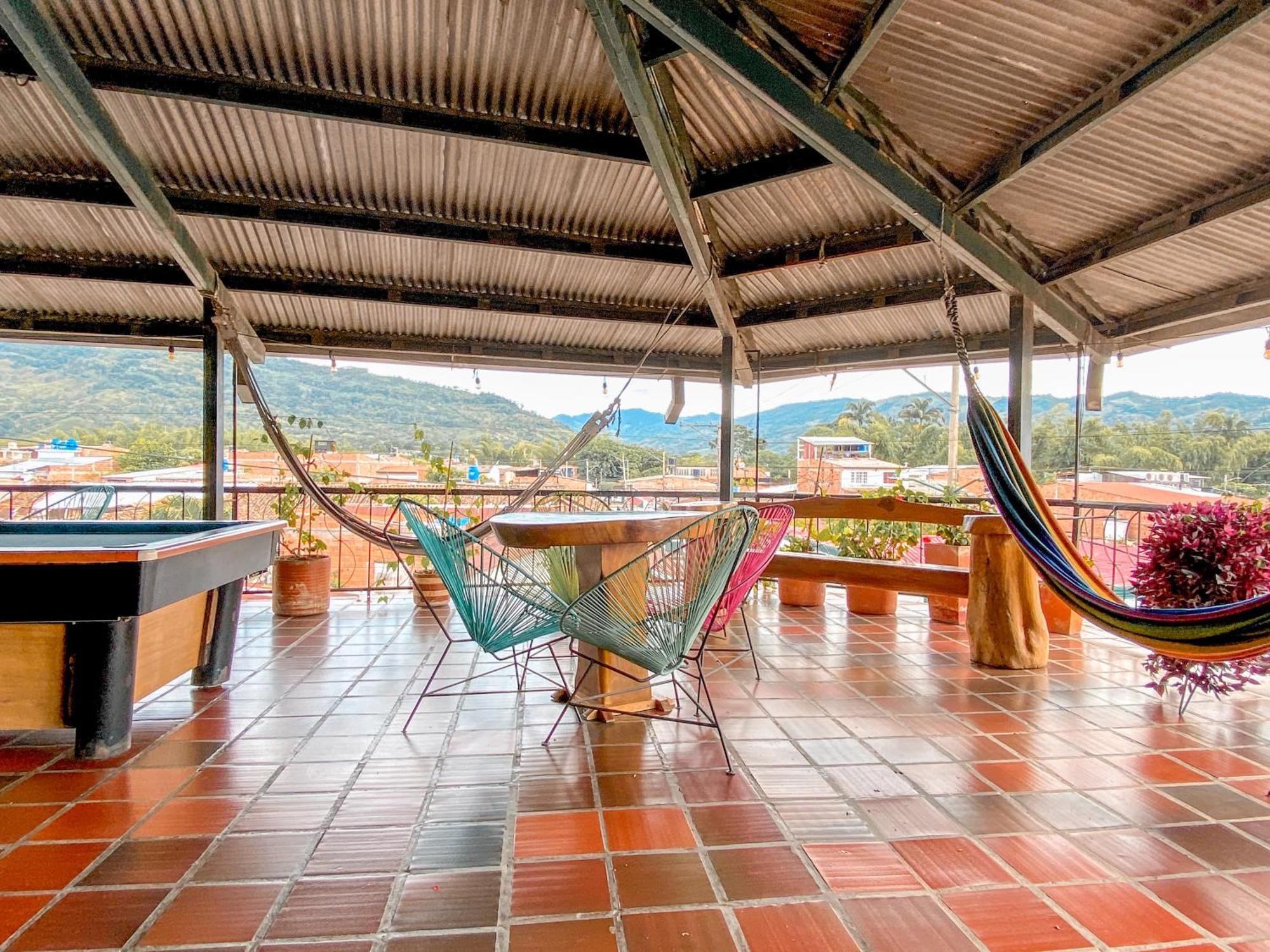 La Rosa Nautica Hostel Гуадуас Екстериор снимка