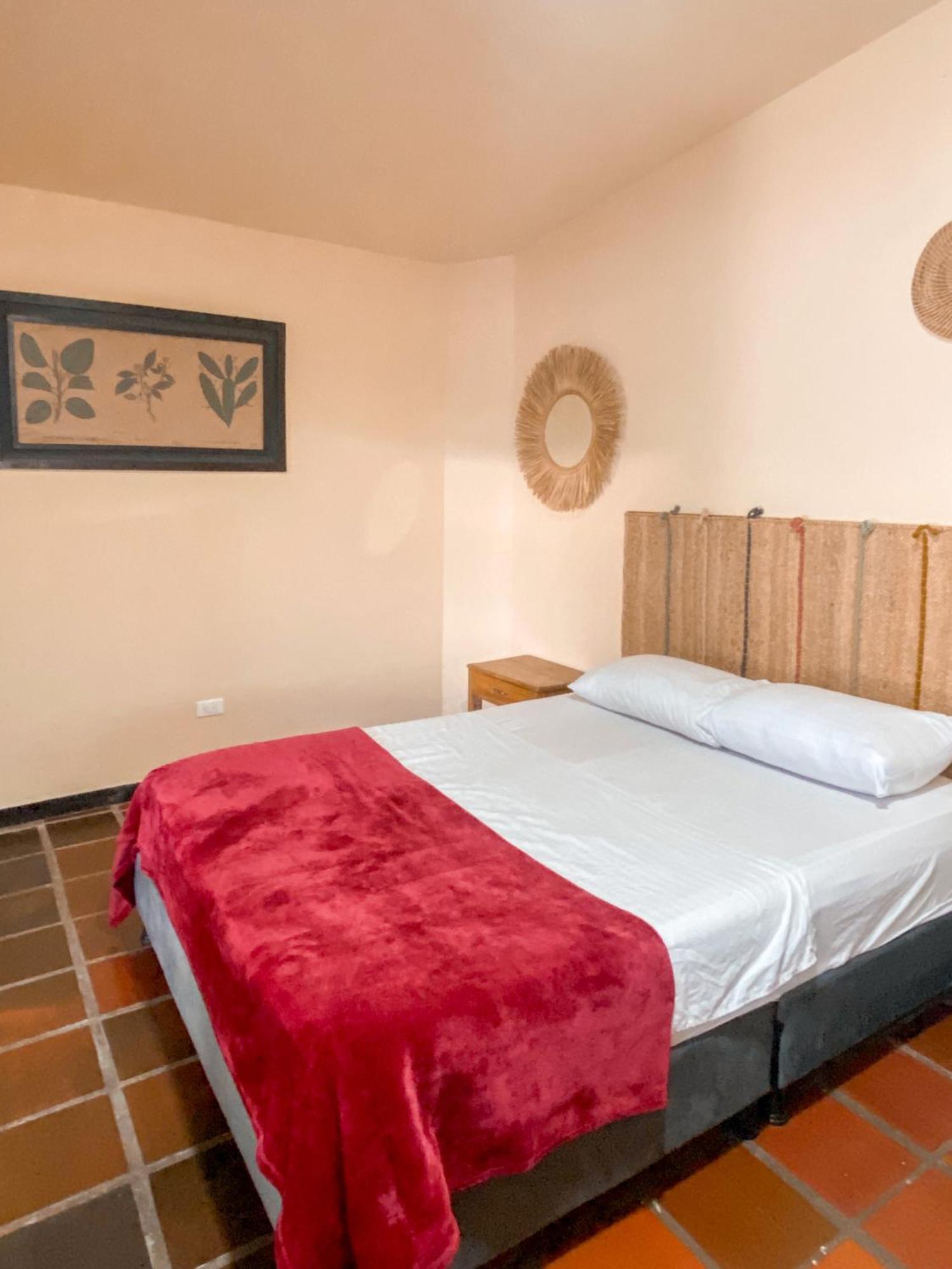 La Rosa Nautica Hostel Гуадуас Стая снимка